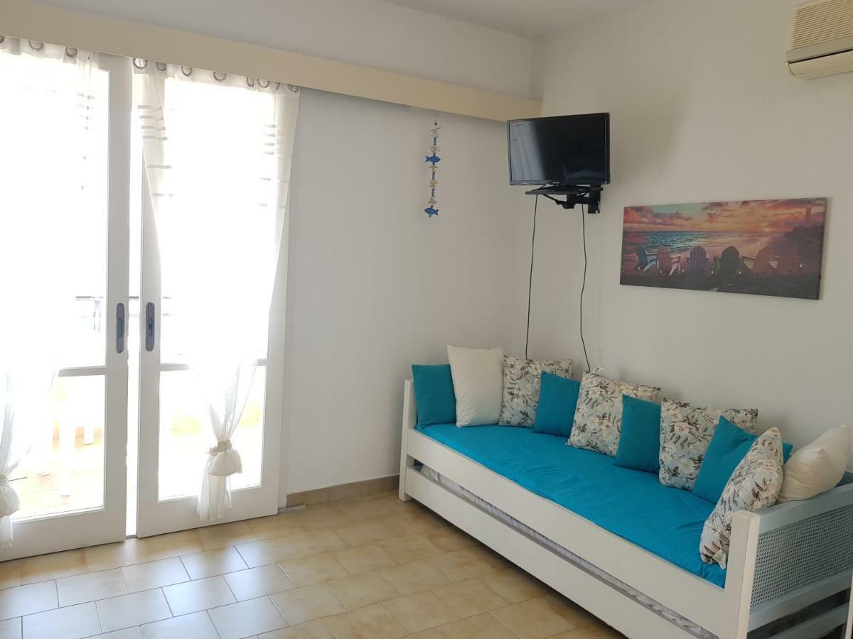 Corfu Glyfada Menigos Beach Apartments Екстериор снимка